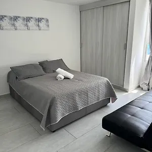 hermoso-apartamento-vista-al-mar.cartagena-hotels.org/